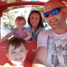 Do canoes over 14 feet need registration in Texas?