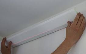 Wand indirekte beleuchtung bauen vor der betonwand wird eine zweite schwebende wand montiert, allerdings mit ein wenig abstand zur eigentlichen wand. Indirekte Beleuchtung Der Decke Mit Led Stuckleisten Tipps Infos