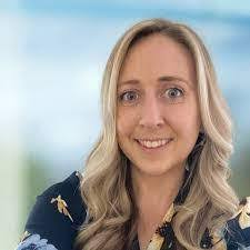 Arnold Veshta's Instagram, Twitter & Facebook