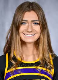 Tori Dunham's Instagram, Twitter & Facebook