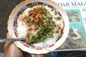 Bubur :kacang hijau :ketan hitam :mutiara ice cream:durian,choklat,strawberry,kacang hijau. Malang Merdeka Com Menikmati Bubur Ayam Dan Kacang Hijau Pak Sobari
