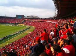 Justin bieber se presentó por segunda vez en colombia en el estadio nemesio camacho el campín encuentre al final. Hinchada De America De Cali Se Toma Los Estadios De Colombia Goal Com