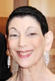 Ronna Gordon's Instagram, Twitter & Facebook