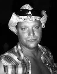 Aaron VandenBerg Obituary