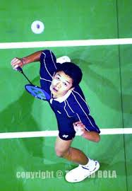 Popular media has at times focused on the. Taufik Hidayat