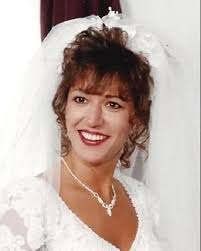 Amy Vanek's Instagram, Twitter & Facebook