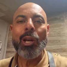 Feliz año 2026 el Año de las grandes Victorias en nuestras vidas y  familias.