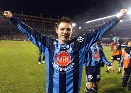 En bedrift som inte ens kim källström kunde hjälpa laget med förra. Djurgarden Fotboll On Twitter Grattis Pa Fodelsedagen Kim Kallstrom Minnena Lever For Alltid Kvar