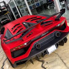 El cantante urbano anuel aa se encuentra de celebración tras su reciente estreno musical del disco emmanuel. Anuel Aa Deslumbra En Las Redes Con Su Nueva Y Estrafalaria Camioneta A Bordo Autos Y Famosos Univision