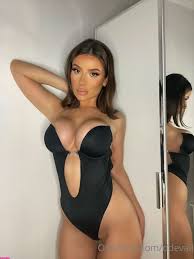 Dani Devall Nude OnlyFans Photos 2 - Ibradome