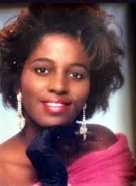 Gwendolyn Davis Obituary