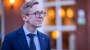 Rezzo schlauch besuchte das gymnasium künzelsau, wo er 1966 abitur machte. Wahl Von Cdu Landeschef Kann Jungstar Philipp Amthor Trotz Lobbyismus Affare Kandidieren Stern De