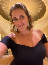 Who Am I — Creating Vibrant Families