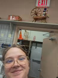 What an amazing day with some wonderful souls! 💕 this was my first day of  shop hopping with friends and I must say it was the best experience! We  made it to