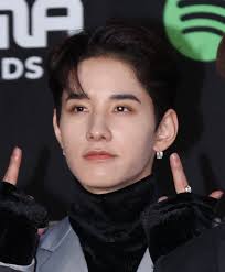 JO1佐藤景瑚 体調不良により生放送出演見合わせ 放送開始1時間前に ...