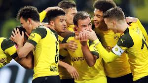 Das hinspiel steigt kurz vor der winterpause in dortmund, das rückspiel am 33. Mario Gotze Hin Und Wieder Genial So Spielt Er Um Seinen Neuen Vertrag Beim Bvb Eurosport