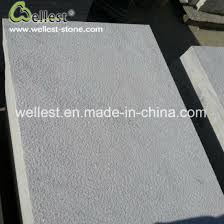 Fliesen aus quarzit und in quarzitoptik verleihen ihren wohnräumen eine hochwertige und individuelle note. China Naturliche Weisse Quartzit Bush Gehammert Quarzit Fliesen Boden Fliese Wand Abdeckung Fliesenbaumaterial Kaufen Natural White Quartzit Auf De Made In China Com