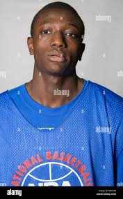 African american boy basketball player hi-res stock photography and images 