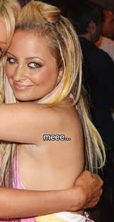 isabella singleton (@isabellasrose)