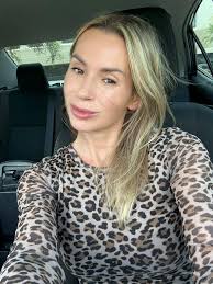 Instant confidence boost. Go bold, go intense with #BOSSBottled Beyond,  worn by #Maluma #BOSSRecognizeBOSS