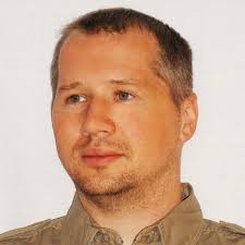 Transferability of Molecular Potentials for 2D Molybdenum Disulphide[v1]