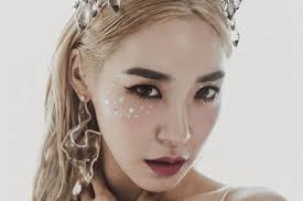 Tiffany Young North American Tour Magnetic Moon