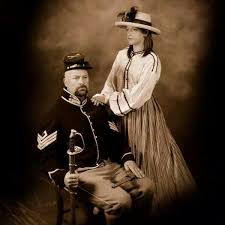 Jason Hawes And Samantha Hawes Ghost Hunters Ghost Hunting Hollywood