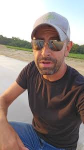 Shop Update! #FarmLife #IllinoisFarmer #Shop #Farmer #FarmTok @Ryan Peter  @growincorn2020 #AgEducation #FlexEveryAngle