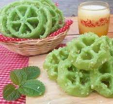 Tepung hunkwe untuk crepes : 6 Resep Kembang Goyang Yang Manis Dan Gurih