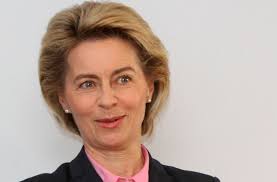 Последние твиты от ursula von der leyen (@vonderleyen). Cement Hairstyle So Nennt Man Unter Top Coiffeuren Die Haarpracht Von Us Prasident Donald Trump Stuttgarter Zeitung