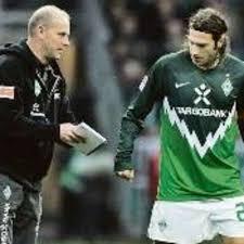 Thomas schaaf in der ostkurve! Er Wird Weitermachen Allofs Kundigt Gesprache Im Trainingslager An Werder