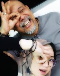 Kompak Meriahkan Shopee Live! Intip 10 Potret Anak Indro Warkop