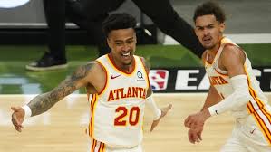Find the perfect hawks bucks stock photos and editorial news pictures from getty images. Kqf08kzmmvgzbm