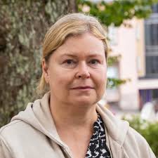 Marie Bergman-Auvinen är rädd för att hälsovården sparas ihjäl