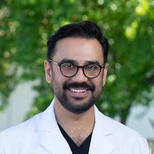 Dr. Lee T Donohue, M.D.