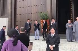 人文社會科學院 李兆基商業管理學院 教育及語文學院 護理及健康學院 科技學院 李嘉誠專業進修學院. 91å²æŽå˜‰è¯šè¿'å†µæ›å…‰ å¤šäººé™ªåŒå‰å¾€ä½›å ‚ç¥ˆç¦ æ— å¿§èµ„è®¯æ‰‹æœºç‰ˆ