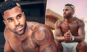 The simple hibiscus tattoos are one of the best flowers for tattoo design. Jason Derulo Gets A New Ta Moko Tribal Maori Tattoo In New Zealand Daily Mail Online