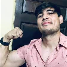 Eric Chaidez's Instagram, Twitter & Facebook