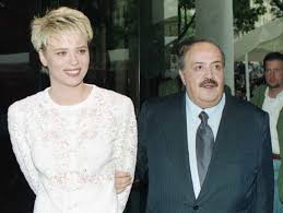 Maria de filippi ha in toscana il suo rifugio d' amore. La Casa Di Maria De Filippi Interni E Stile Casa Magazine