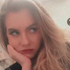 Olivia Jayne (@originaloliviaj)