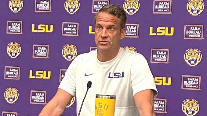 Lane Kiffin addresses media regarding National Signing Day, LSU's QB room  and recruiting the state of Louisiana | louisianaradionetwork.com