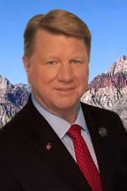 Jim Merchant's Instagram, Twitter & Facebook