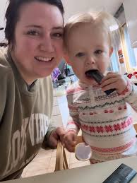 If you've been around here for a while, you KNOW how much I adore my Hugh & Grace  staples — they've supported me through TTC, postpartum, and just trying to  feel my