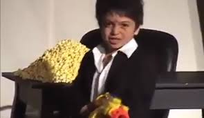 Guarda film e serie tv, guarda film online con la migliore qualità e programmi tv di tutti i generi. Scarface Diventa Una Recita Scolastica Il Video E Tutto Da Ridere