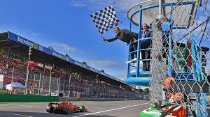 The race takes place over an entire weekend. F1 Rules Regulations 2020 What S New For The 2020 Formula 1 Season Formula 1