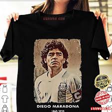 A man, wearing a jersey honoring diego maradona and a rosary, waits in a line outside the presidential palace to pay his last respects, in buenos aires, argentina, thursday, nov. Rip 10 Diego Maradona 1960 2020 T Shirt Argentina Soccer Legend Big Loss Luxwoo Com