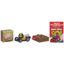 Bringing home the bacon, unlock king pig. Amazon Com Angry Birds Go La Raza De Jenga Bomba Kart Game Juguetes Y Juegos