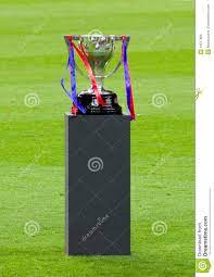 Check spelling or type a new query. Trofeu Espanhol Do Campeonato De Futebol Imagem Editorial Imagem De Soccer Trophy 19517865