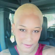 Yon kabrit fèt ak 2 tèt.. c pa yon...