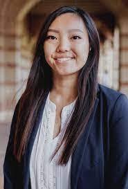 Amanda Tiab's Instagram, Twitter & Facebook